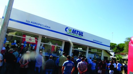 Reinauguração de Supermercado e Loja Agropecuária em Ubiretama