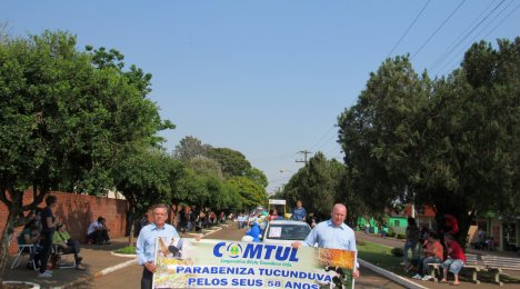 Desfile da semana da Pátria em Tucunduva