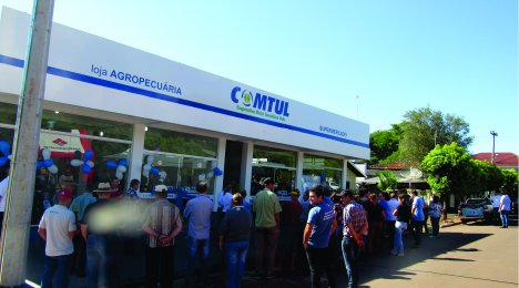 Reinauguração de Supermercado e Loja Agropecuária em Ubiretama