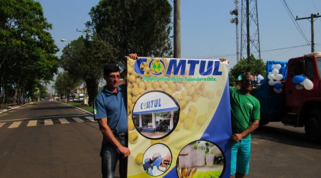 Desfile da semana da Pátria em Tucunduva