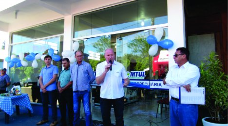 Reinauguração de Supermercado e Loja Agropecuária em Ubiretama