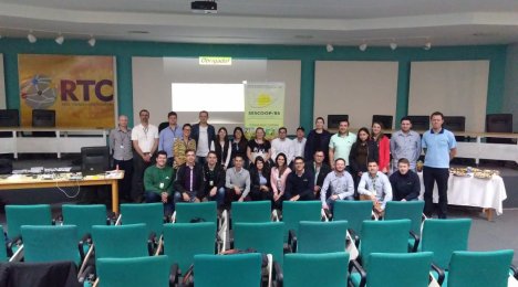 Treinamento na CCGL em Cruz Alta