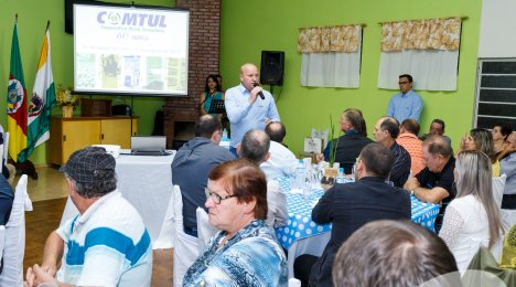 Comtul 60 de história