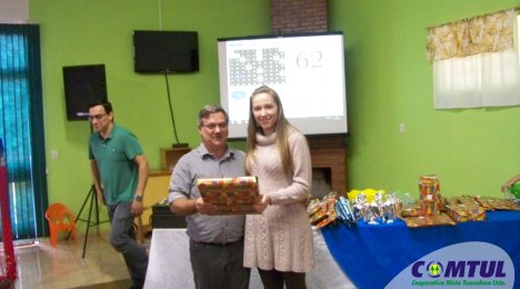 AFUCOMTUL realiza almoço dia do trabalhador