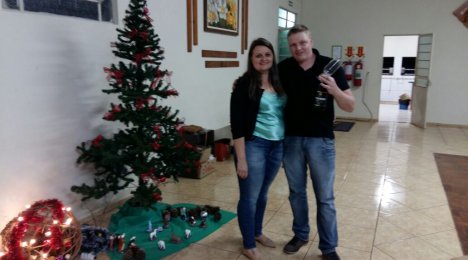 Colaboradores  do Super Comtul realizam festa