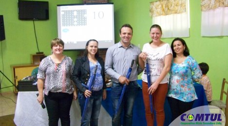 AFUCOMTUL realiza almoço dia do trabalhador