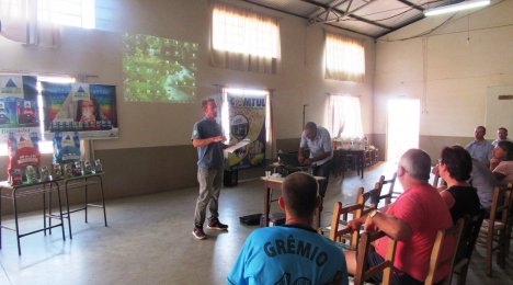 Palestra aos Produtores Leiteiros - Comunidade Linha Teresa/Campina das Missões