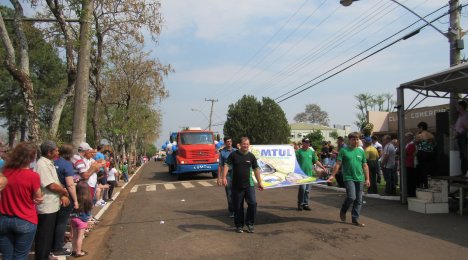 Desfile da semana da Pátria em Tucunduva
