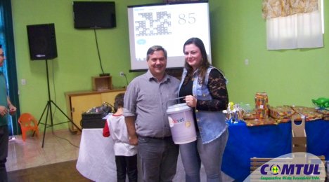 AFUCOMTUL realiza almoço dia do trabalhador