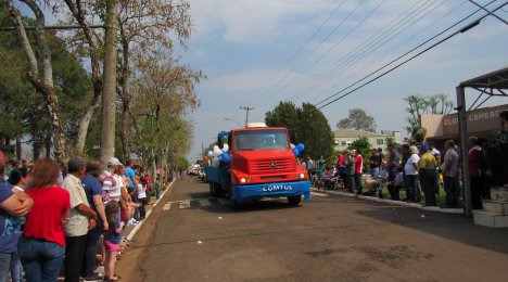 Desfile da semana da Pátria em Tucunduva
