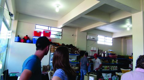 Reinauguração de Supermercado e Loja Agropecuária em Ubiretama